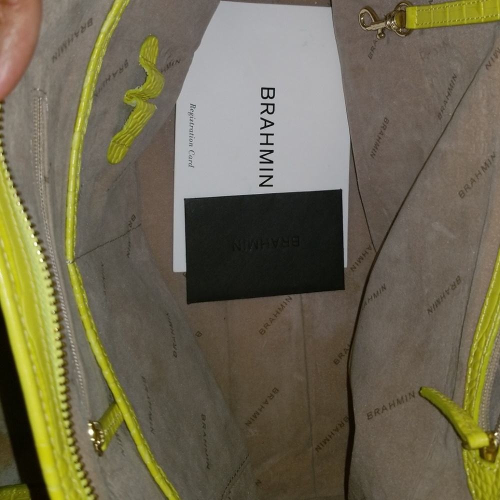 Purse - Picture 2 of 4